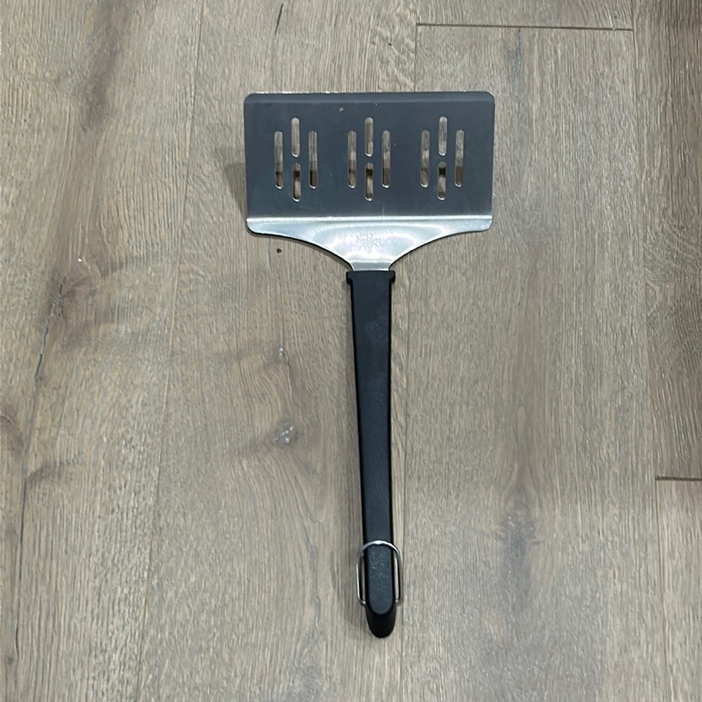 Pampered Chef bbq spatula - Picture 2 of 4